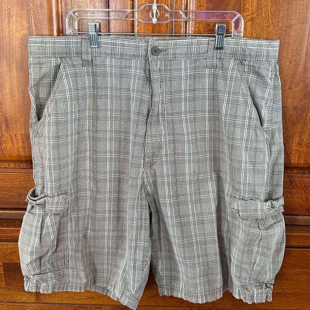 CARHARTT Men's Cargo Shorts (40)